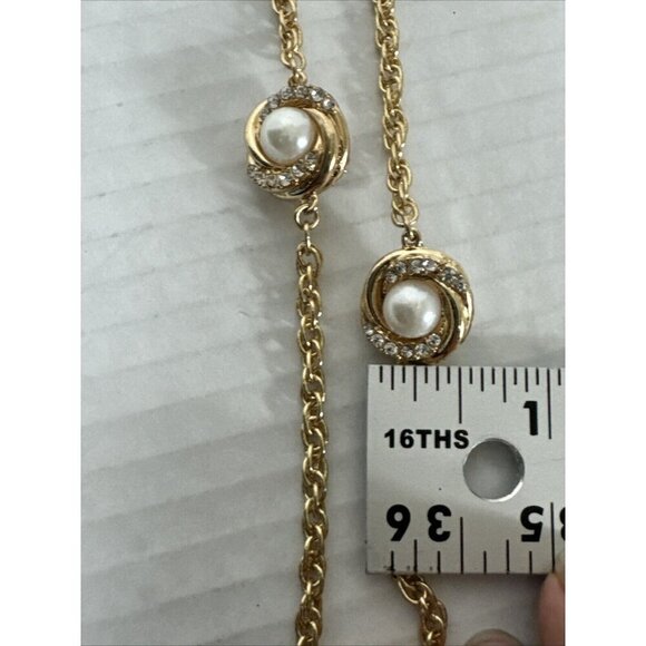 Gold tone pearl and chain long necklace - Picture 8 of 10